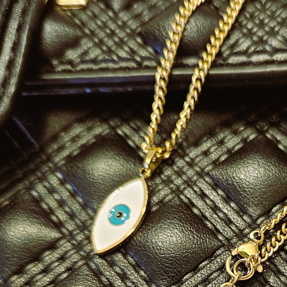 SALE!! Stainless Steel Adjustable Chain Neckace with Evil Eye Charm - Picture 5 of 5